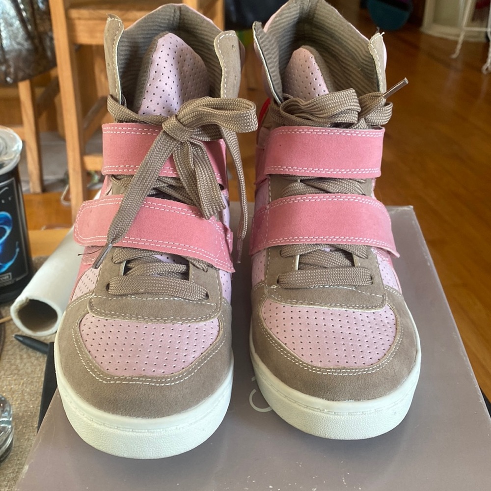 Blush Bakers sneakers size 9